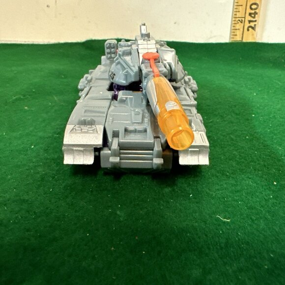 Hasbro Galvatron Transformers Universe Deluxe Action Figure 83670 - Picture 2 of 11